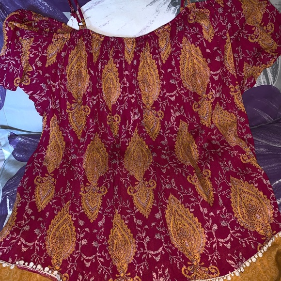 Shirt - Picture 2 of 4